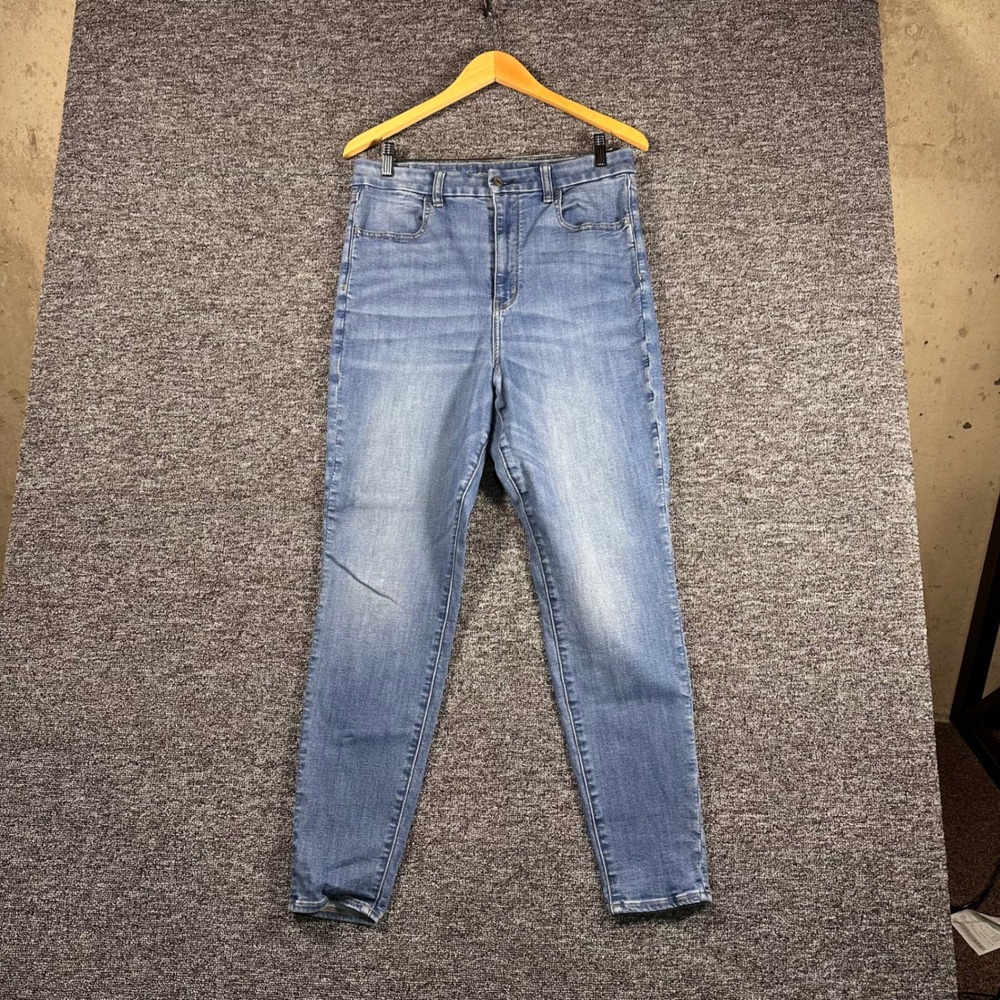 American Eagle Curvy Highest Rise Jegging Medium Wash Blue Ne(x)t Level Stretch